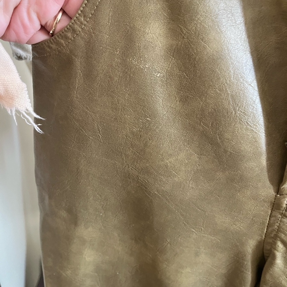 PrettyLittleThing Olive Faux Leather Trousers - Picture 6 of 12